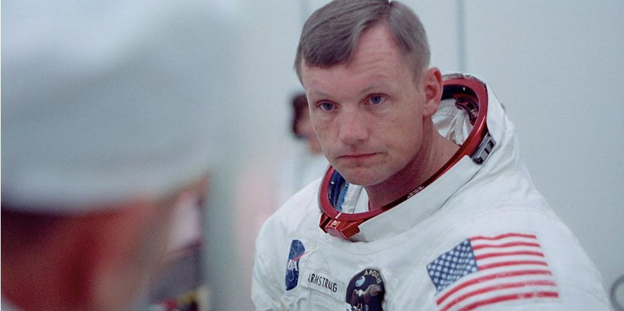 Neil Armstrong am 16. Juli 1969 kurz vor dem Start, Szenenfoto aus „Apollo 11“ © Piece of Magic Film