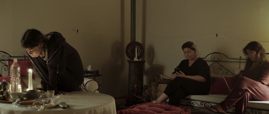 Lona Alobeid, Amina Alobeid, Rahaf Alobeid. So We Live. Rand Abou Fakher. Berlinale Shorts 2020 © Hilife Cinematography