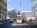 Foto: Checkpoint Charlie aus der Perspektive der ehemaligen US-Zone auf die ehemalige Sowjetzone