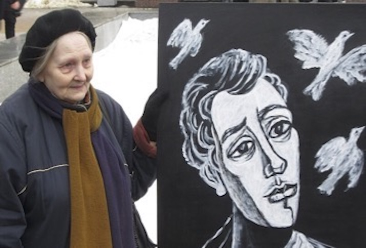 Jelena Ossipowa 2019 bei einem Protest anlässlich des vierten Jahrestages der Ermordung von Boris Nemzow