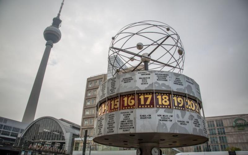 Weltzeituhr am Alexanderplatz