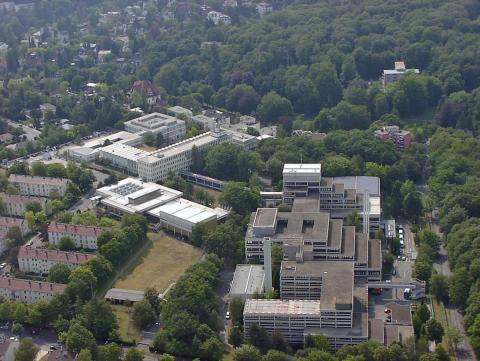 Luftbild des Bundeskriminalamts Wiesbaden, Liegenschaft Tränkweg