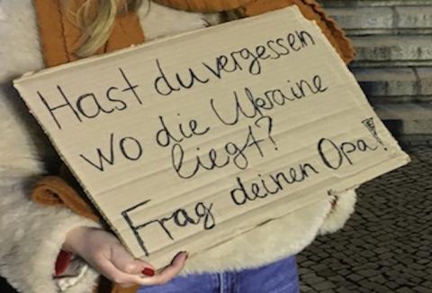 Auf einer Demonstration in Berlin am 25. Februar 2022.