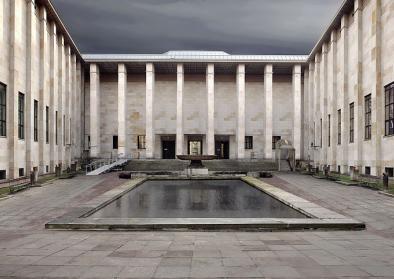 Das Hauptgebäude des Nationalmuseums in Warschau, Urheber: User Muzeum Narodowe w Warszawie, Eigenes Werk, GFDL, 2010 Quelle: Wikimedia Commons (CC-BY-SA-4.0)