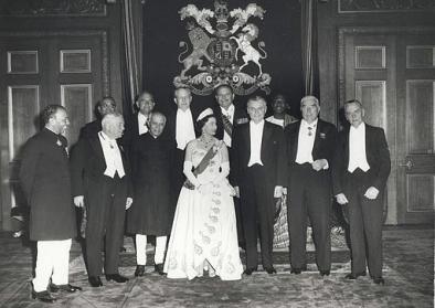 Photograph of Queen Elizabeth II and Commonwealth leaders Photograph of Queen Elizabeth II and Commonwealth leaders