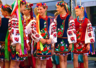 Ukrainian girls.jpg More details Ukrainian girls wearing traditional clothes and embroidery at the Fifa world cup 2006 Ukrainian girls.jpg More details Ukrainian girls wearing traditional clothes and embroidery at the Fifa world cup 2006