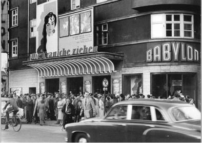Außenansicht Kino Babylon 1958 Außenansicht Kino Babylon