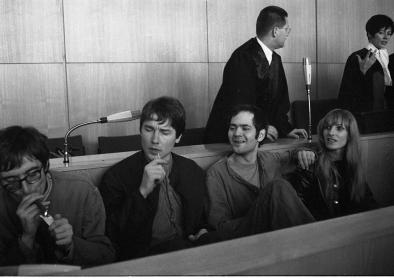Proll, Baader und Ensslin während des Prozesses, Oktober 1968 Proll, Baader und Ensslin während des Prozesses, Oktober 1968