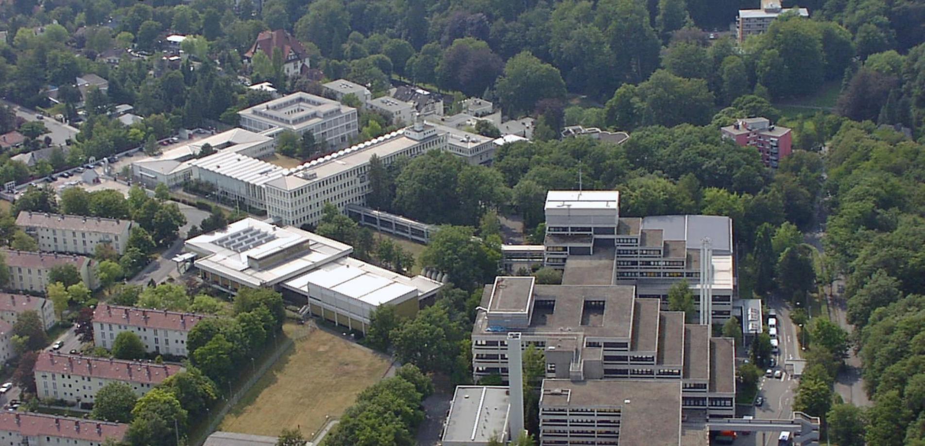 Luftbild des Bundeskriminalamts Wiesbaden, Liegenschaft Tränkweg