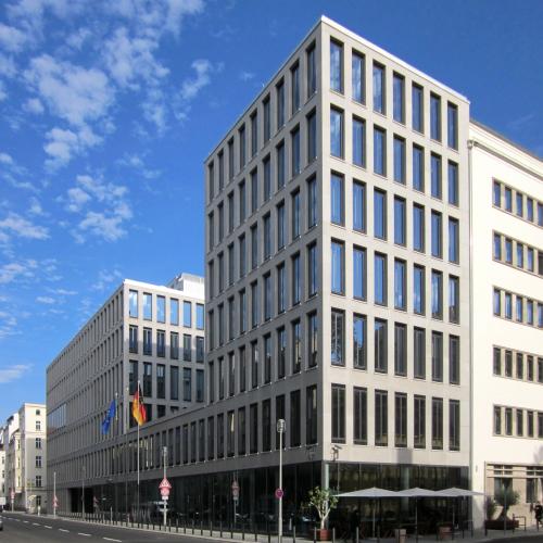 Bundesfamilienministerium, Hauptsitz Berlin
