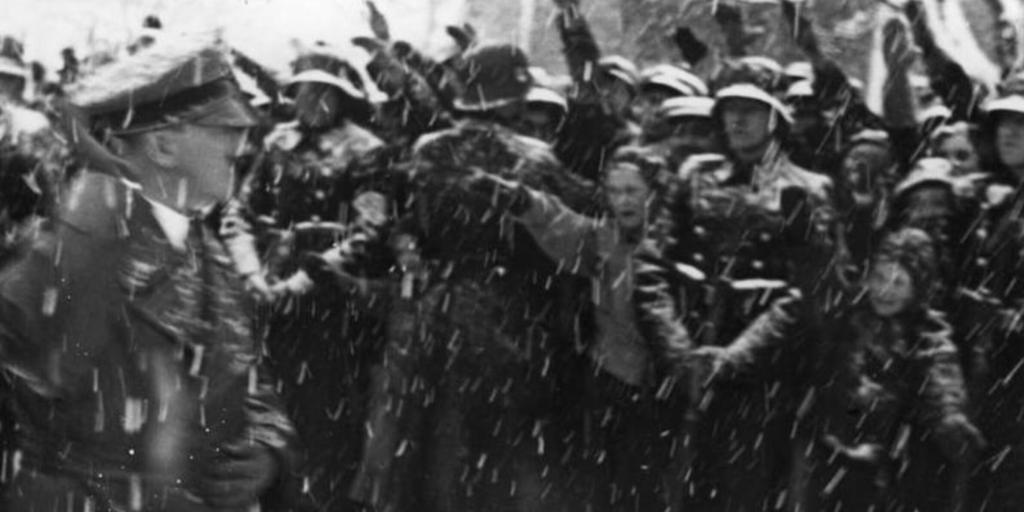 IV. Olympische Winterspiele in Garmisch-Partenkirchen. Adolf Hitler auf dem Weg zur Eröffnungsfeier