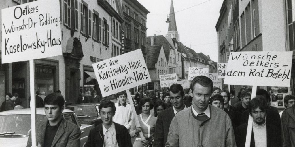 Demonstration gegen den Namen der Kunsthalle