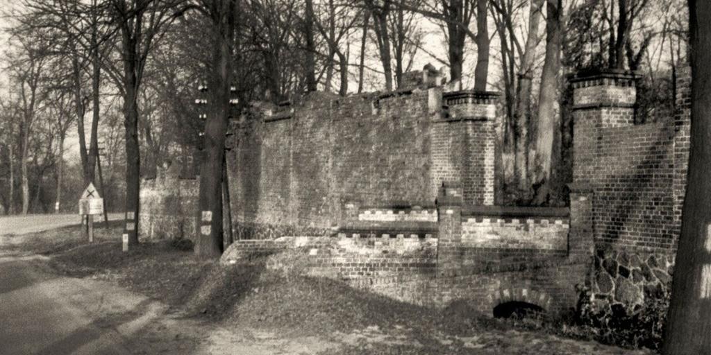Ansicht der Mauer des Jüdischen Friedhofs von Słubice