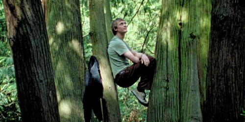 Filmstill aus SILENT FRIEND mit Enzo Brumm als Student Hannes © Pandora Film