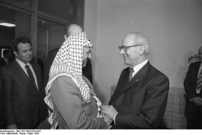 Berlin, Yasser Arafat, Erich Honecker, 1982